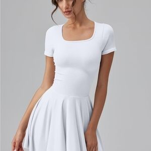 Women’s OQQ White Square Neck Short Sleeve Mini Dress Pleated Skirt w/ Shorts
